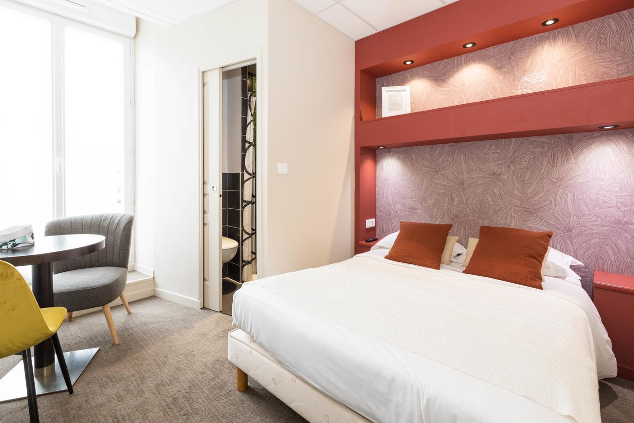 Cit'Hotel Les Alizes Дінар Екстер'єр фото